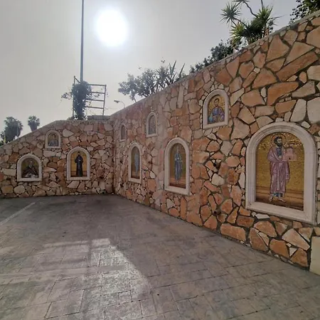 アパート Awaken Your Divine Self Sacred Self Discovery Retreat In Cyprus